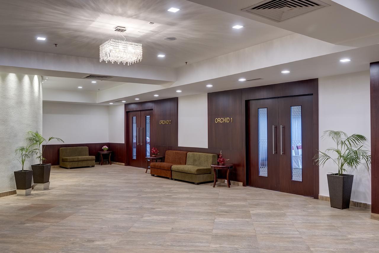 The Fern Residency Galaxy Mall Burnpur Екстериор снимка